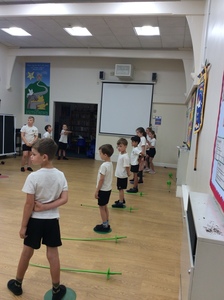 Fencing with Mr Kershaw - Premier Education